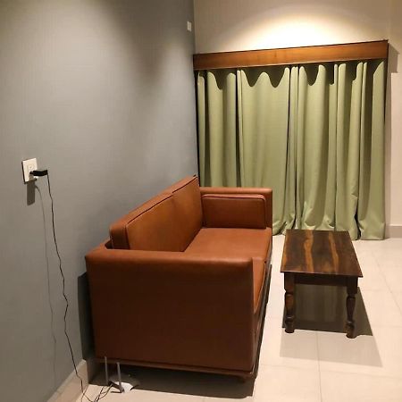 Hôtel Dakini House à Siliguri Extérieur photo