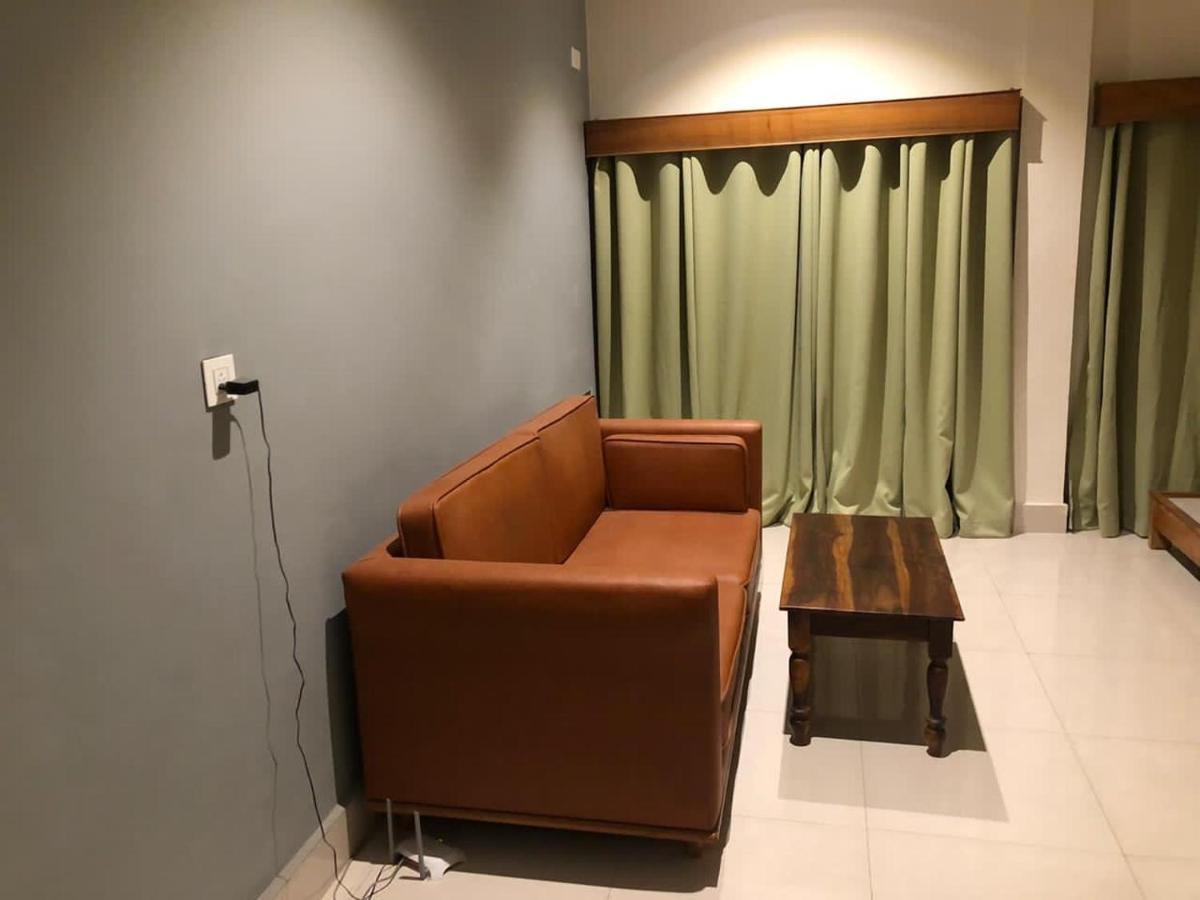 Hôtel Dakini House à Siliguri Extérieur photo